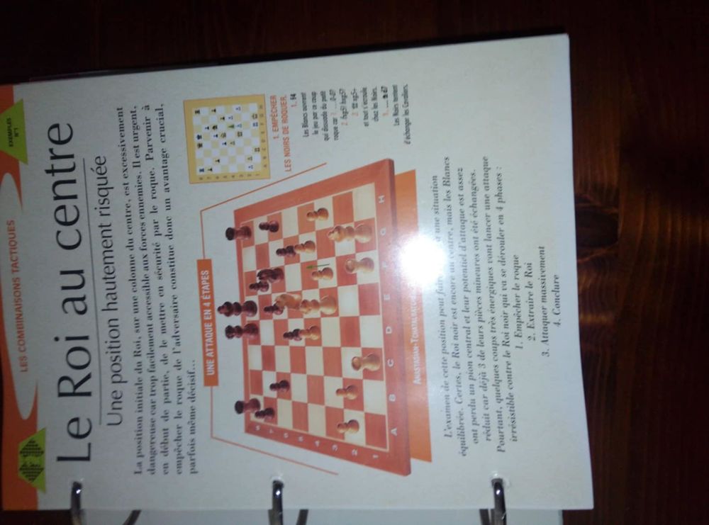 livre d &eacute;checs et &eacute;chiquier Jeux / jouets