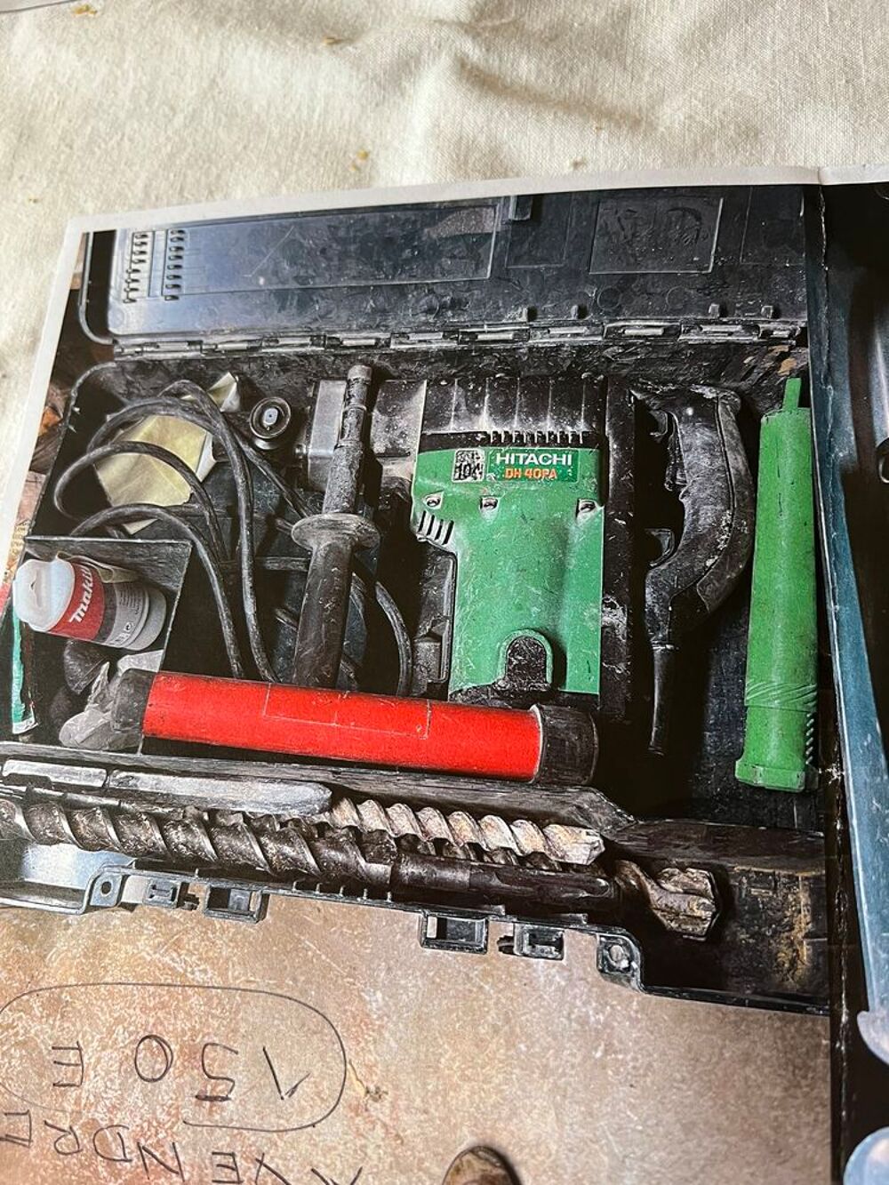 Vends outillage et machine chantier parfait &eacute;tat. Bricolage
