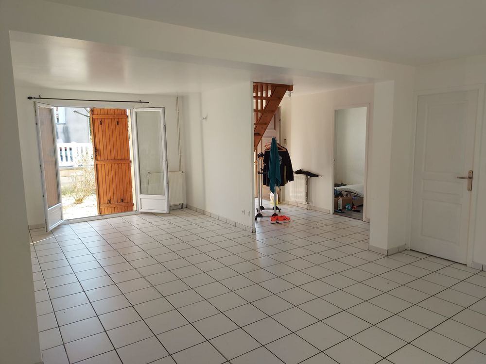 Location Maison Maison Individuelle 120 m2 Mormant