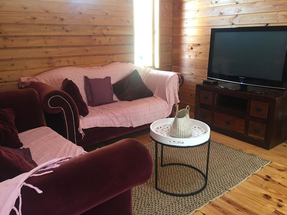   BEAU GÎTE AVEC SPA PRIVATIF EN TERRASSE ET PISCINE PARTAGEE  Midi-Pyrénées, Brassac (82190)