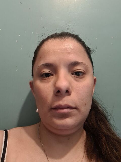 Femme de m&eacute;nage micro-entrepreneuse entretien du domicile 0 93100 Montreuil