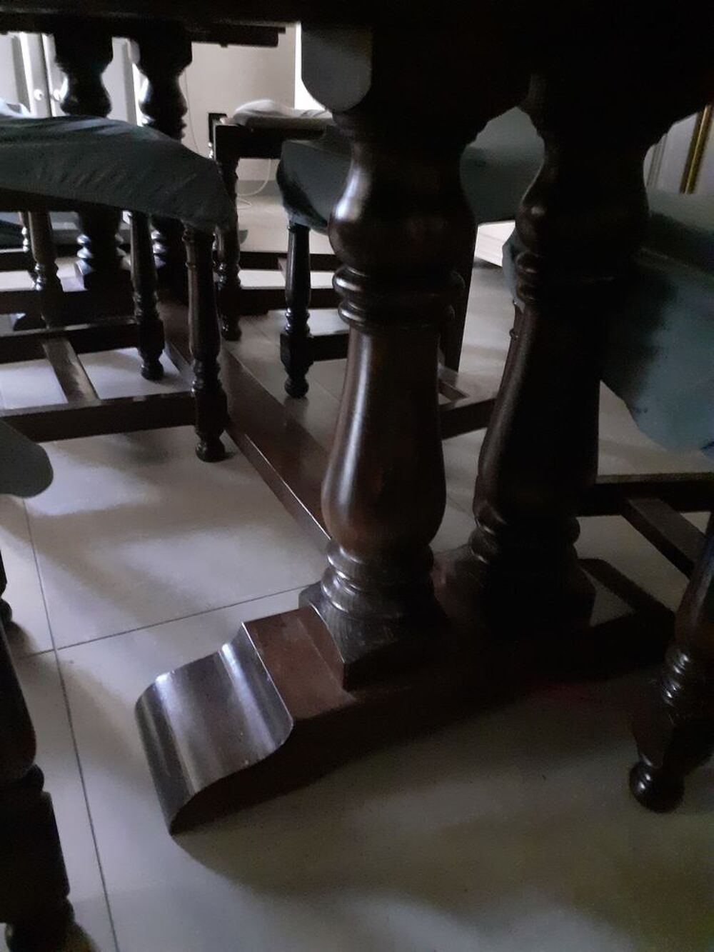 Table de 200 et 6 chaises bois brut Meubles
