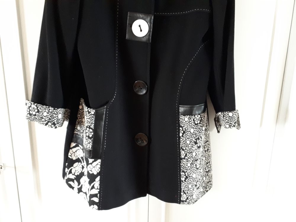 Beau manteau original CHRISTINE LAURE - 38/40 - TBE Vêtements
