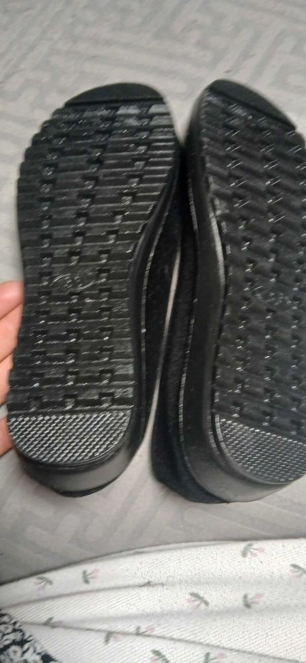 chaussures orthop&eacute;dique neuve Chaussures