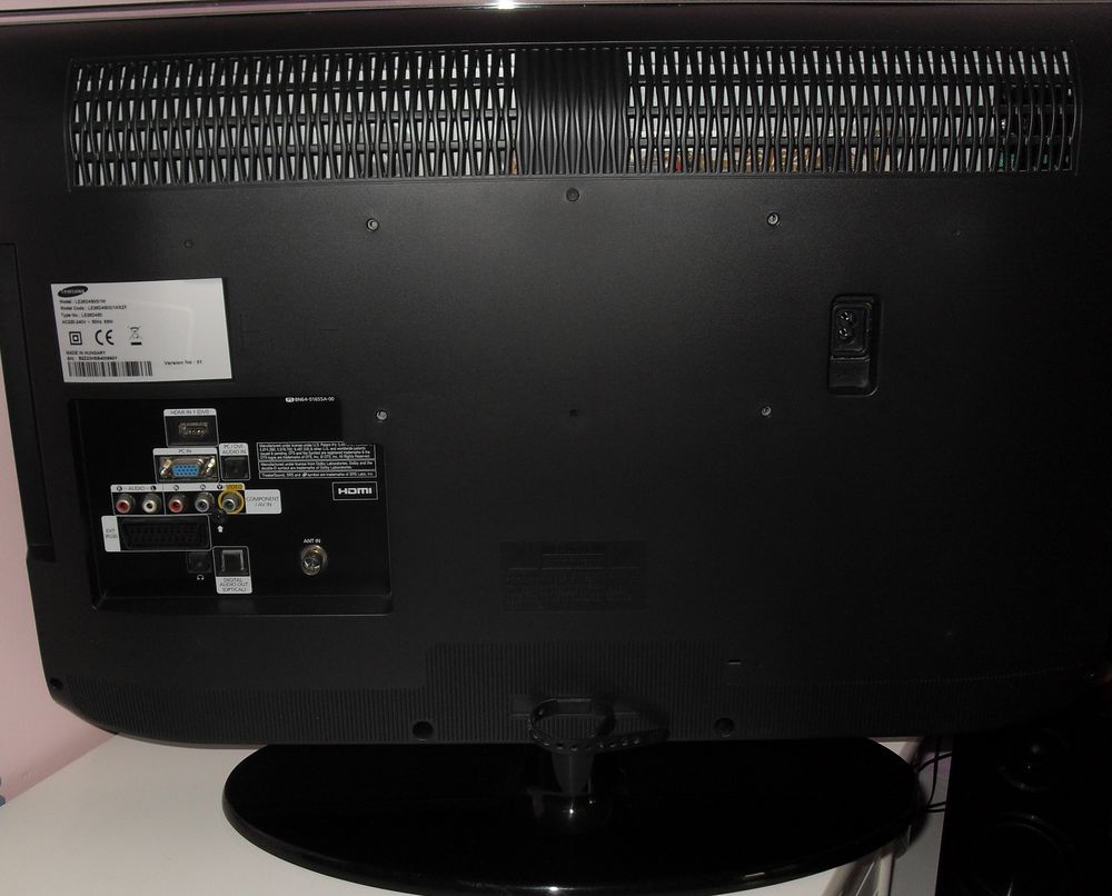 T&eacute;l&eacute;viseur LCD Samsung, &eacute;cran plat Photos/Video/TV