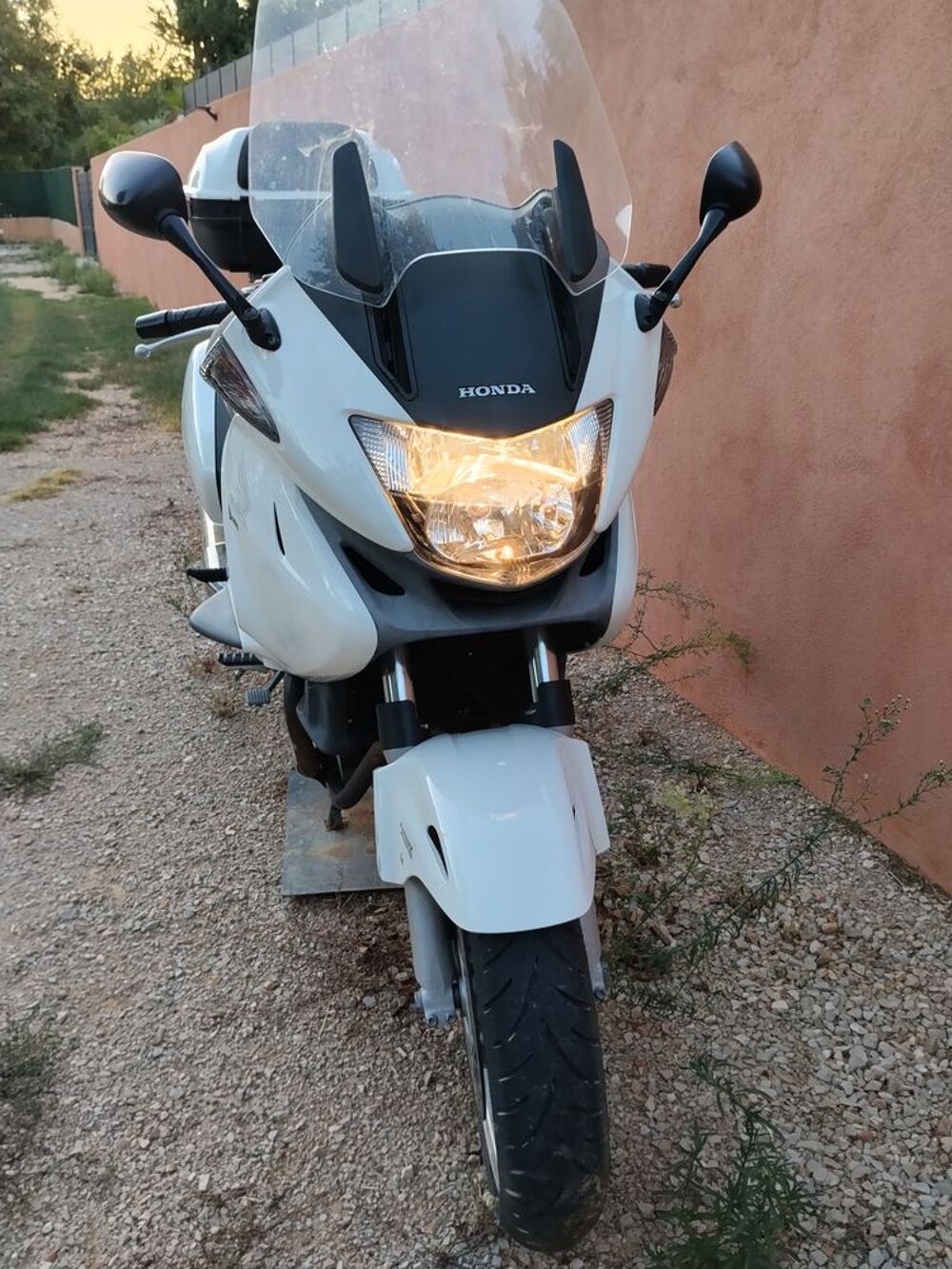 HONDA 2012 occasion 83470 Saint-Maximin-la-Sainte-Baume