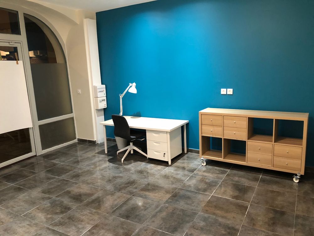 Location Autre Tr�s beau local hypercentre historique refait � neuf Grenoble