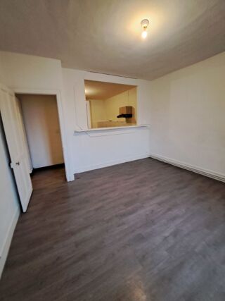  Appartement à louer 2 pièces 51 m²