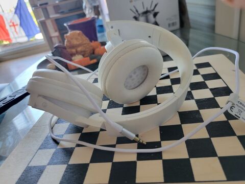 Casque audio filaire tnb occasion 9 Montbéliard (25)