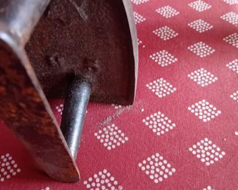 FER A REPASSER ANCIEN 2 Chaumont (52)