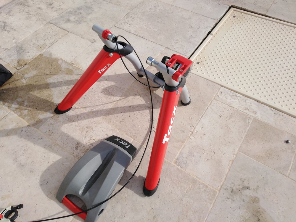 Home trainer Sports