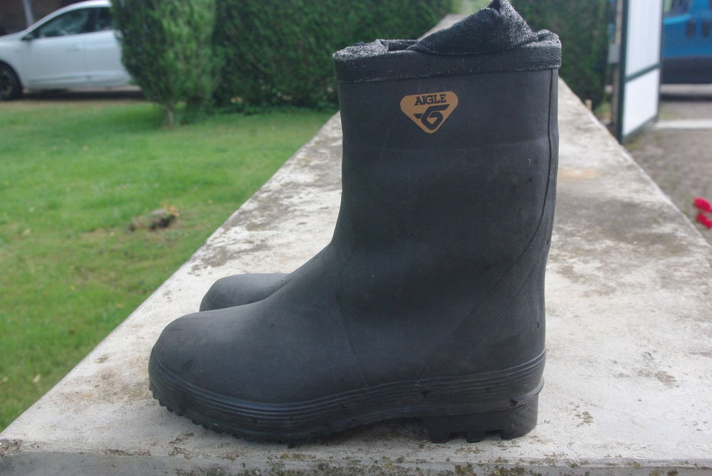 BOTTILLONS DE PECHE Chaussures