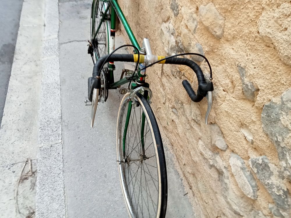 VEO ROUTE SAUVET Pr LE BENIN Vélos