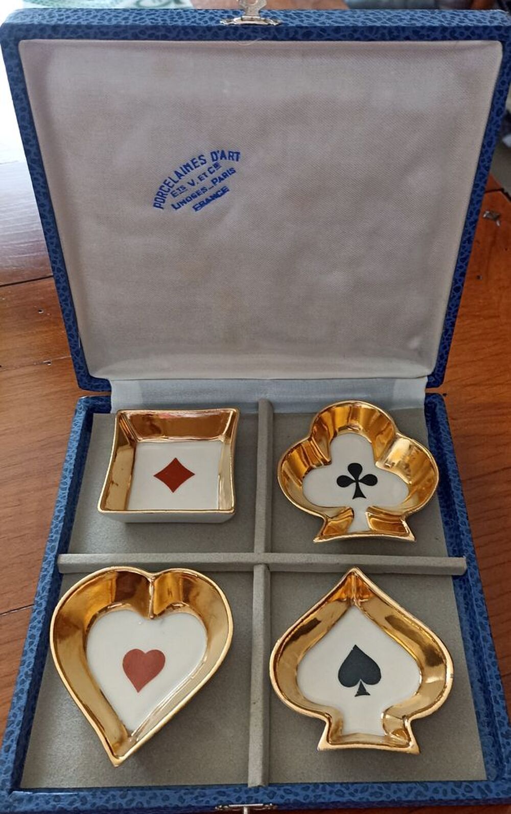 Coupelles porcelaine de Limoges 
