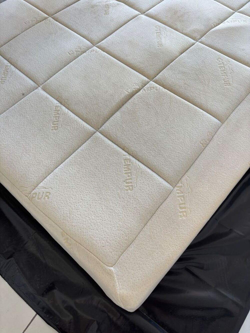 matelas TEMPUR pour lit en 140 Meubles