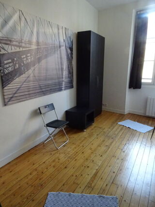  Appartement à louer 1 pièce 21 m² Saint-germain-en-laye