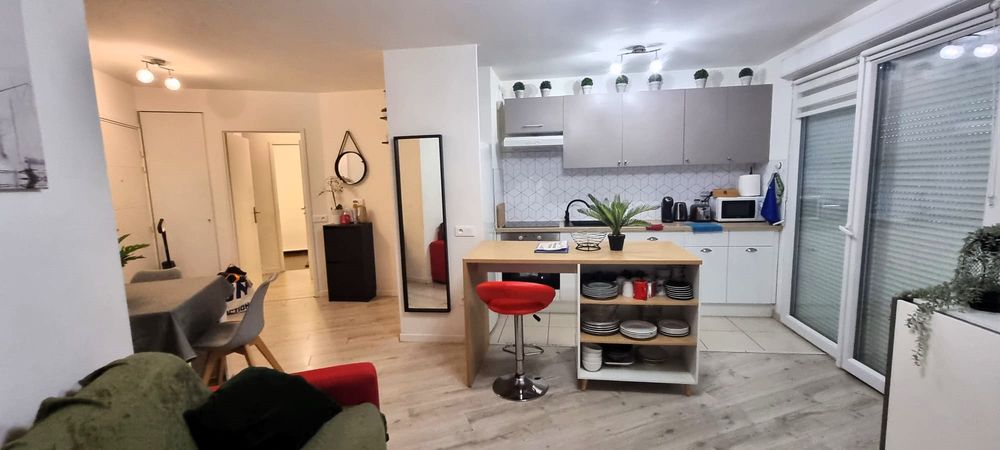 Location Appartement F3 calme & lumineux ? Terrasse ?Parking gratuit Romainville