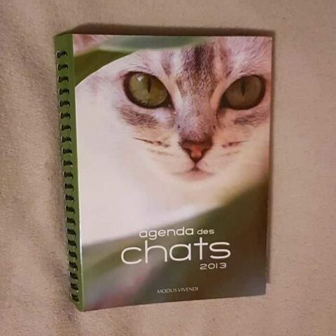 Gros agenda de chats, photos-citations 5 N�mes (30)