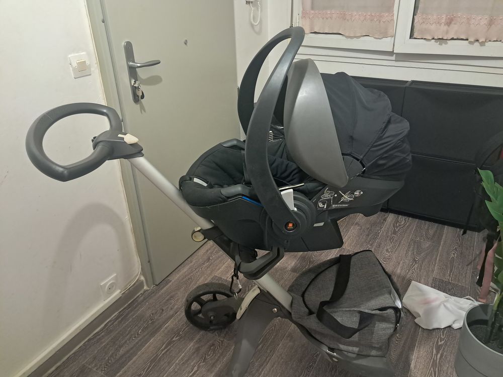 Poussette Stokke Xplory 3 en 1
Poussette + nacelle + si&egrave;ge Mobilier enfants