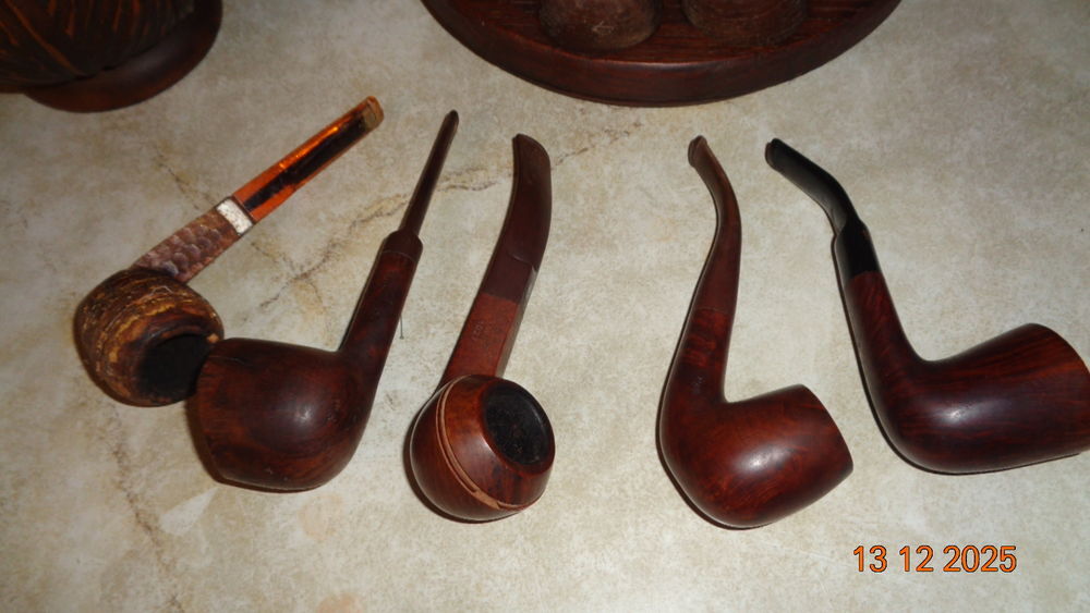 ENSEMBLE POUR FUMEUR DE PIPES 