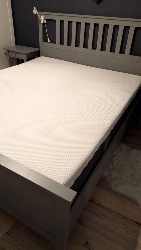 Chambre HEMNES / Lit 160 + Matelas EMMA + Chevet 550 Terville (57)