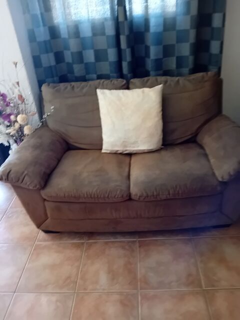 CANAPE 2 PLACES EN TISSU MARRON 150 150 St Mitre (13)