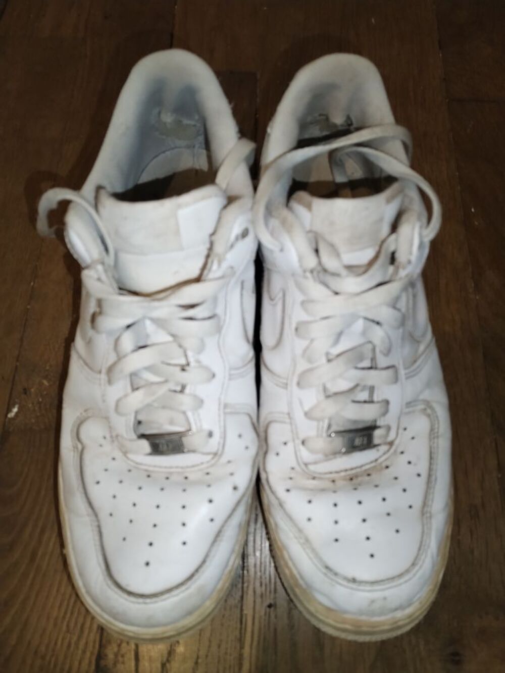 Basket NIKE AF1 basse full cuir blanche (43) Chaussures