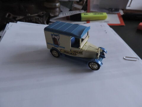 CORGI - FOUGON AUSTIN - Echelle : 1/60 ème.
8 Albi (81)