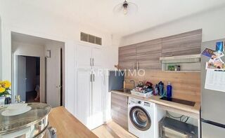 Appartement à louer 3 pièces 65 m²