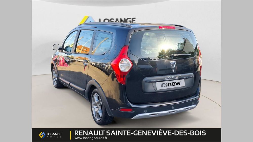 Lodgy Blue dCi 115 5 places Stepway 2019 occasion 91700 Sainte-Genevi&egrave;ve-des-Bois
