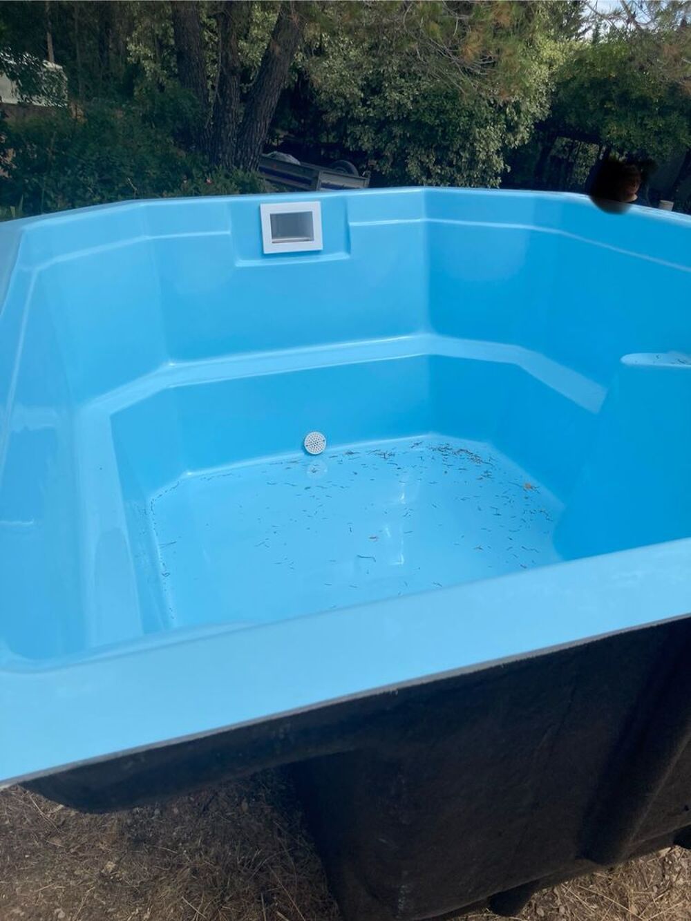 piscine coque polyester -10m2 Jardin