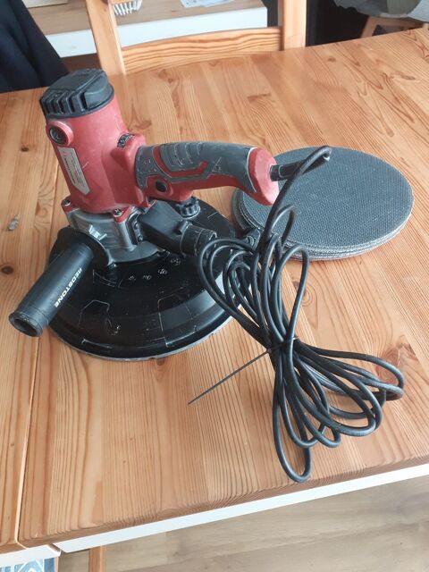 Ponceuse sp�ciale pl�tre et enduit 45 Viuz-en-Sallaz (74)