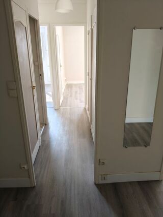  Appartement à louer 3 pièces 67 m² Tours