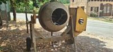   BETONNIERE 