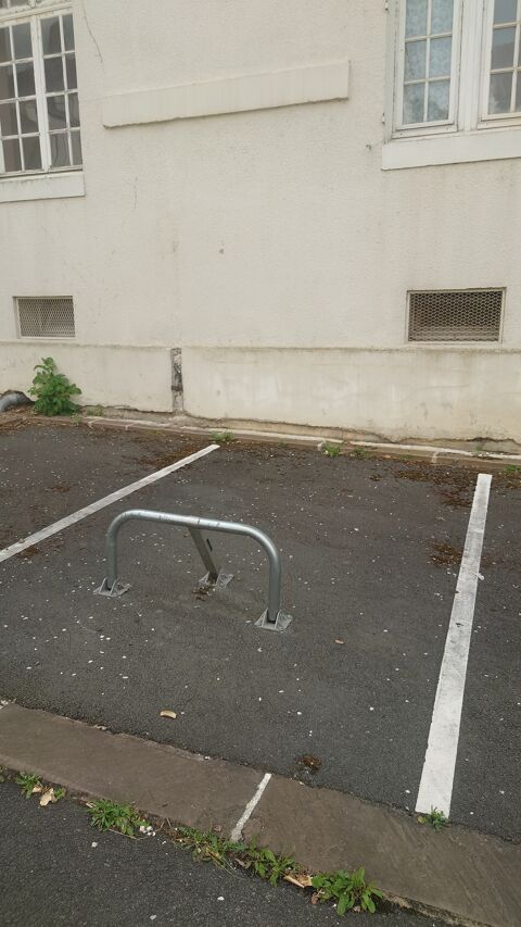  Parking / Garage  louer 12 m