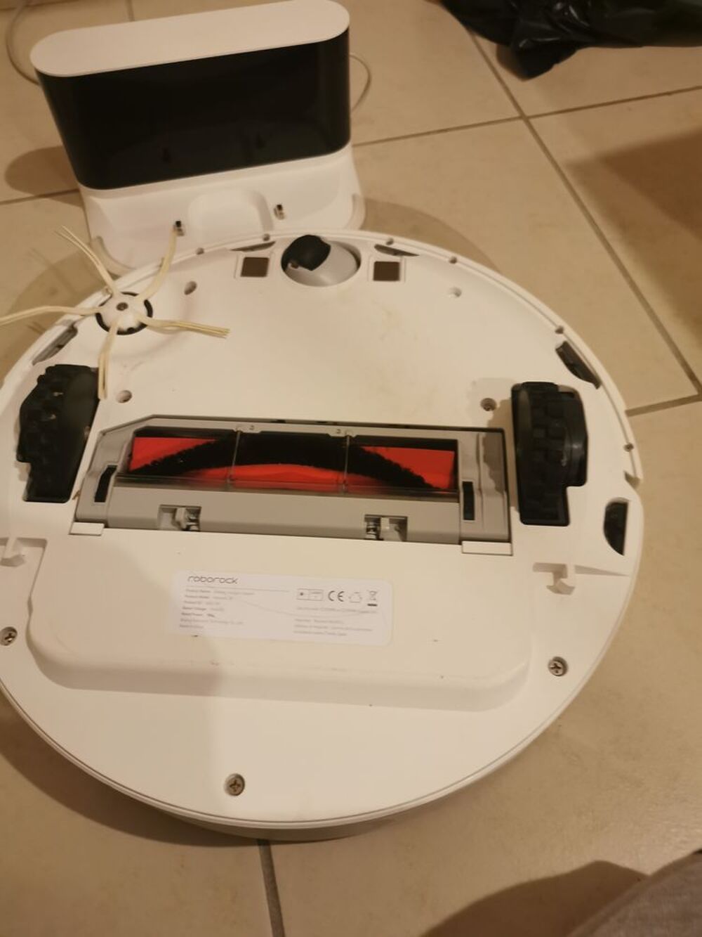 Robot Aspirateur laveur Electrom�nager