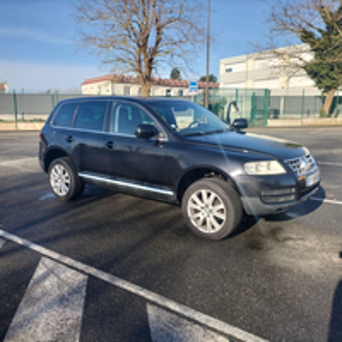 Annonce voiture Volkswagen Touareg 8500 