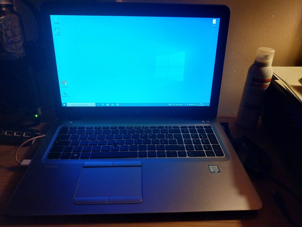 Ordinateur HP EliteBook Matériel informatique