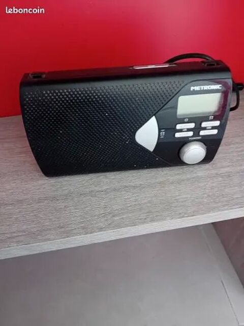 Radio 15 Pluvigner (56)