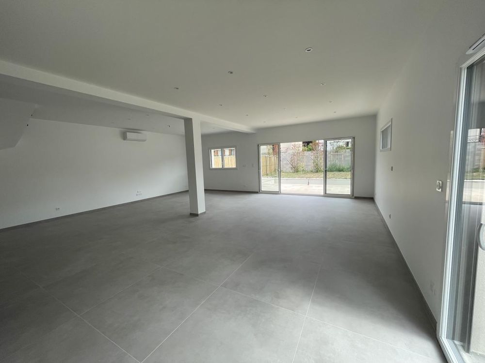 Vente Maison Maison contemporaine 6 pièces avec piscine Cormontreuil