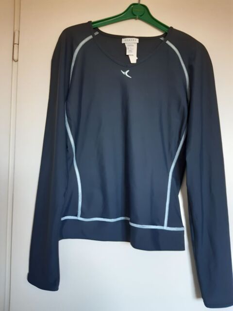 ensemble 3 pi�ces  sport 25 Brignais (69)