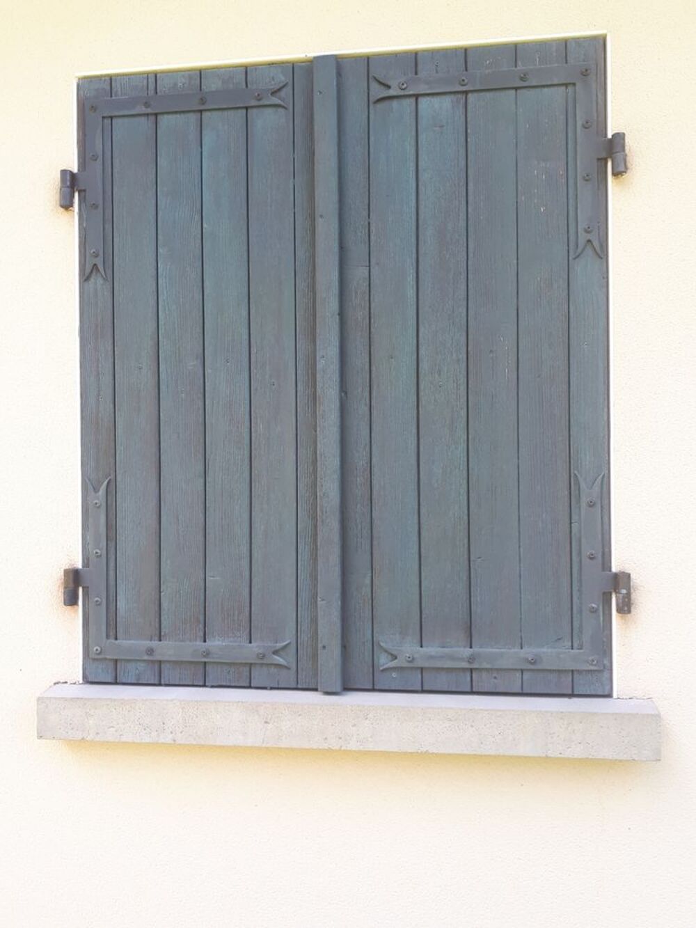 volets bois type dauphinoiis Bricolage