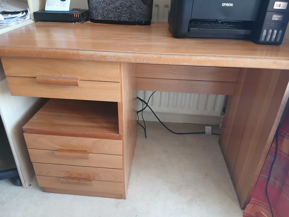 bureau 3 tiroirs Meubles