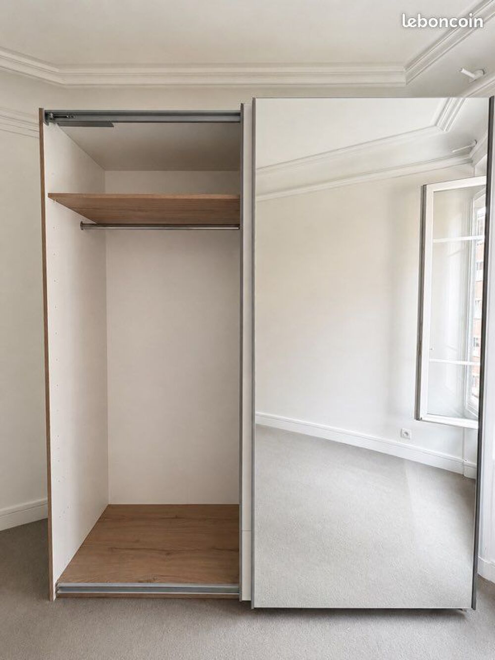 Grand dressing moderne avec miroir Meubles