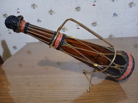 Carafe et son support 30 Bertaucourt-Epourdon (02)