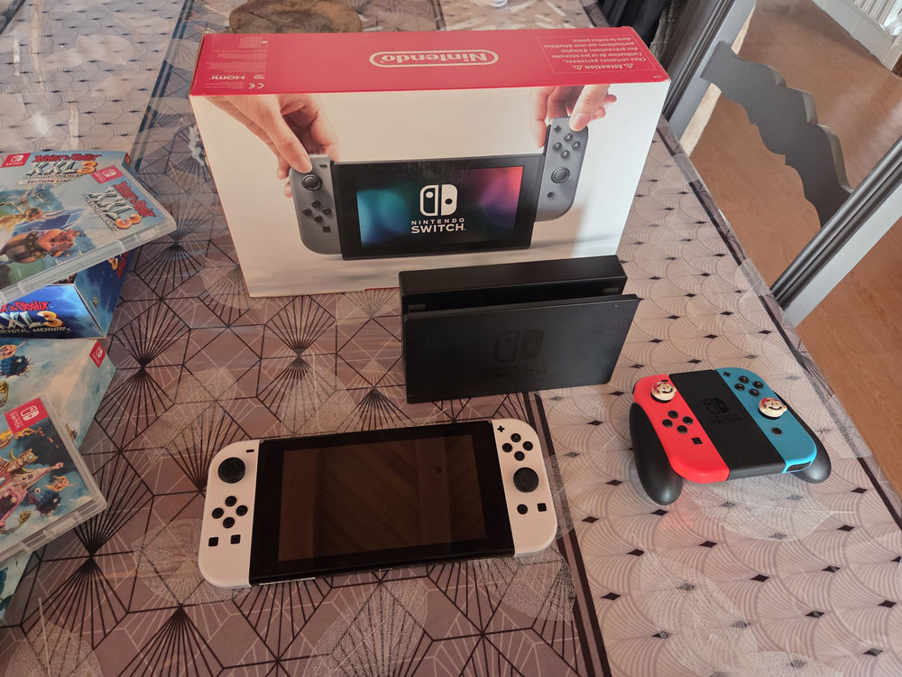 Switch Consoles et jeux vidéos