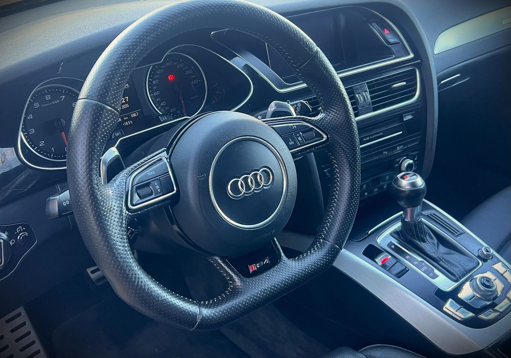 RS4 Avant V8 4.2 FSI 450 Quattro S Tronic 7 2014 occasion 26800 Portes-l&egrave;s-Valence