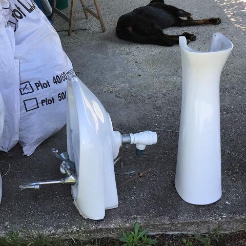 Lavabo complet en cramique blanche 15 Le Barp (33)