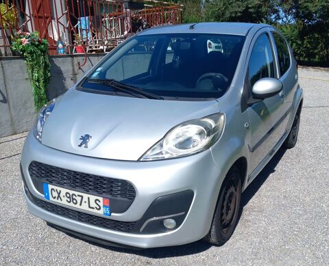 Peugeot 107 1.0e 12V 68ch BLUE LION Allure