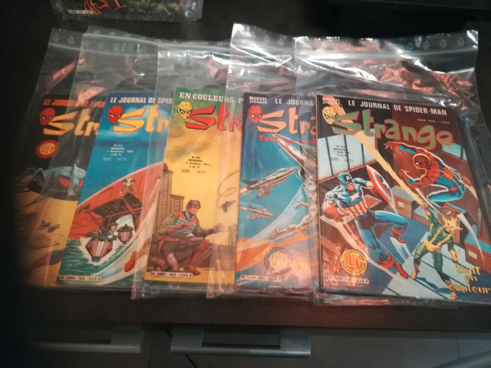 bd strange Livres et BD